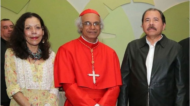 cardenal leopoldo brenes con ortega murillo