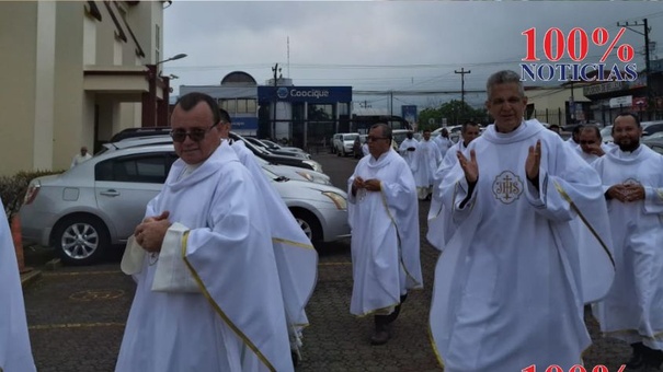 monseñor miguel mantica reubicado iglesia costa rica