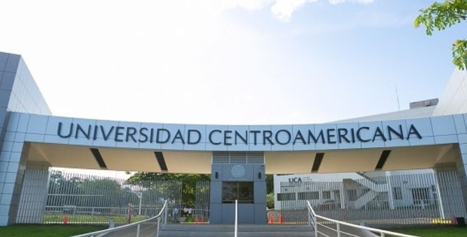 universidad centroamericana