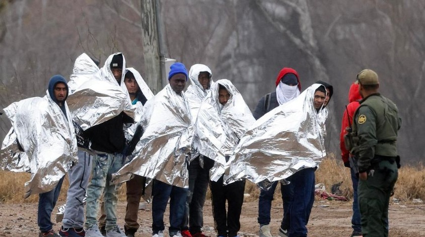 bajan arresto de migrantes en frontera de eeuu