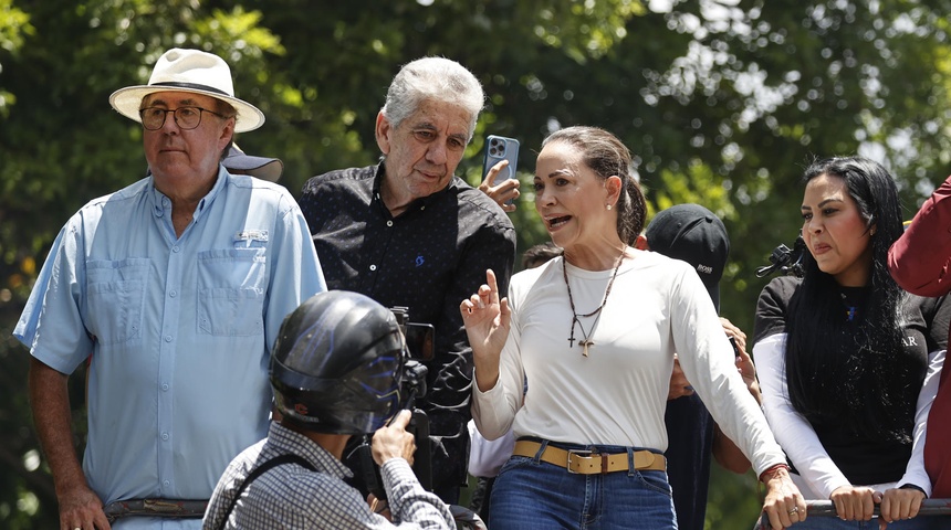 lider opositora corina machado marcha caracas