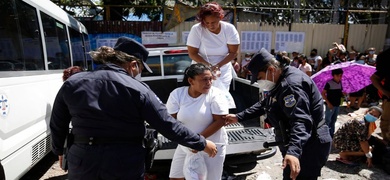 mujeres detenidas en el salvador