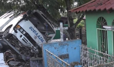 grupo costa azul sufre accidente de transito en matiguas