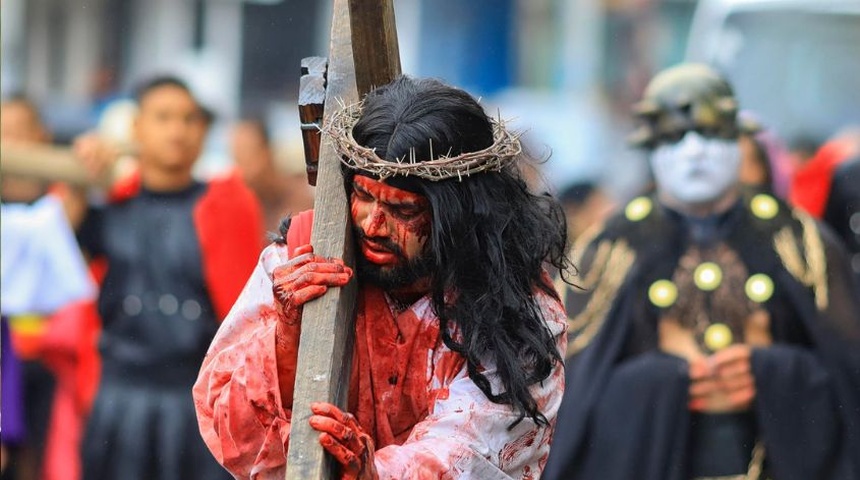 viacrucis en viernes santo honduras