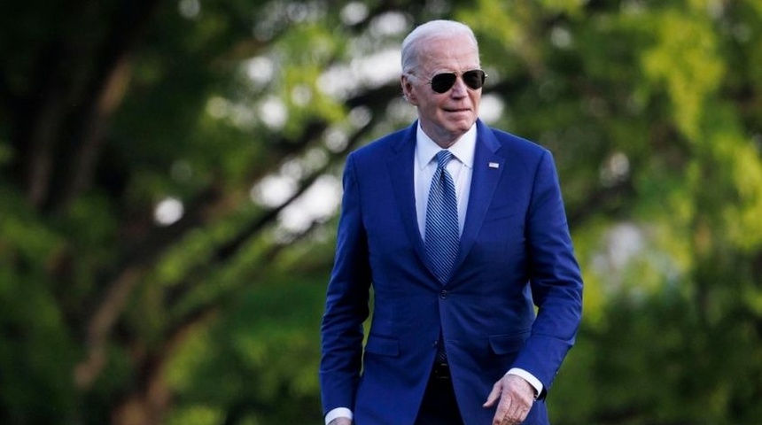 joe biden firma ley ayuda militar ucrania