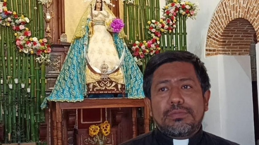 sacerdote jairo antonio mercado pavon