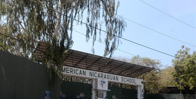 evacuacion colegio americano managua