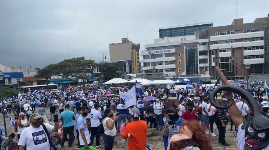 exiliados nicaraguenses construyen vida costa rica