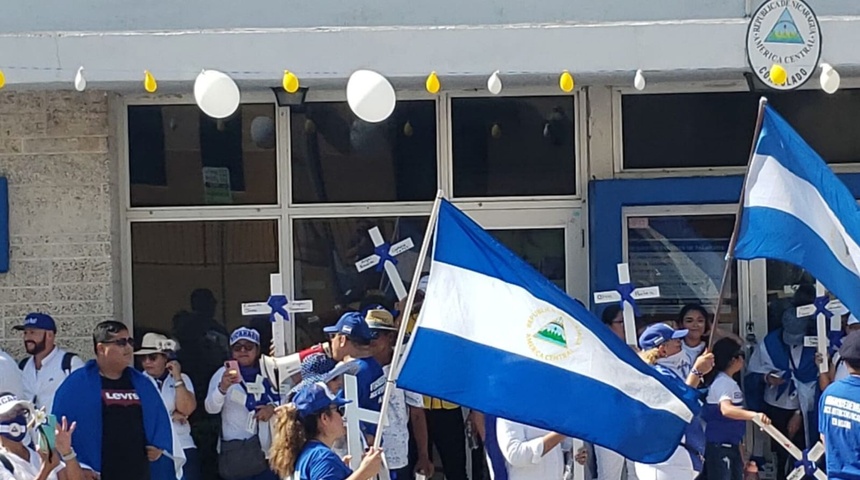 migrantes nicaraguenses indocumentados en florida