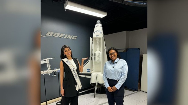 miss universo sheynnis palacios conoce a sheyla morales en la nasa