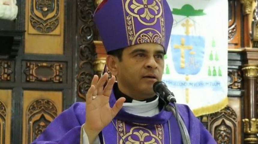 monsenor rolando alvarez cuaresma morado