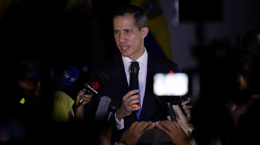 juan guaido conferencia prensa noche efe