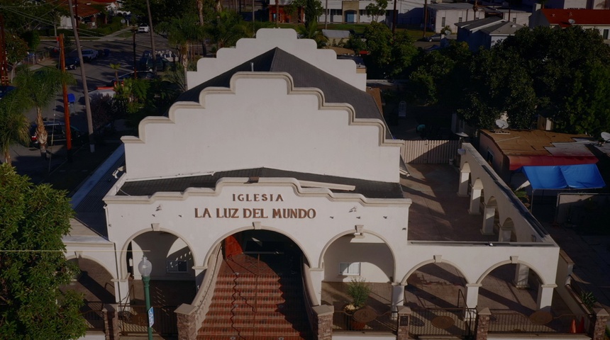 documental iglesia de luz