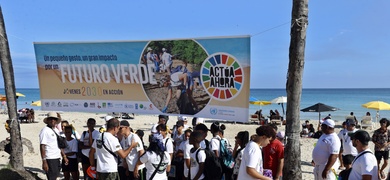 limpieza playa guanabo la habana cuba