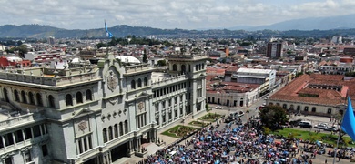 comerciantes piden renuncia fiscal guatemala