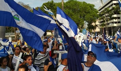 marcha de las cruces miami