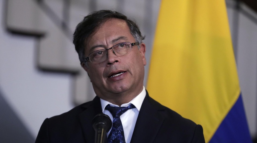 gustavo petro colombia golpe estado