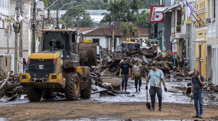 desparecidos inundaciones brasil