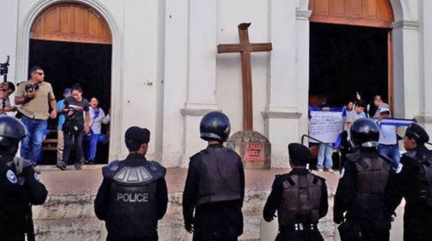 asedio iglesia catolica nicaragua