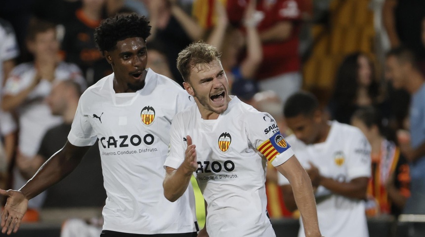 valencia juega getafe espana