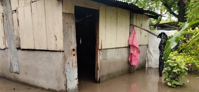 mas de cien viviendas inundadas por desborde rio tecolostote en boaco