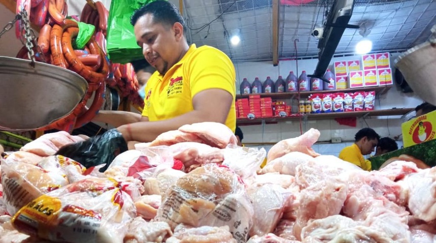 comerciantes pollo mercado oriental nicaragua