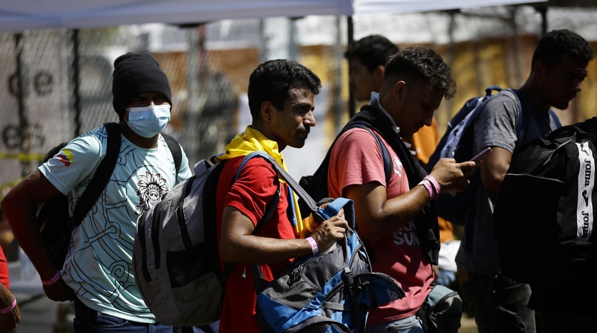 migrantes origen venezolano atraviesan darien