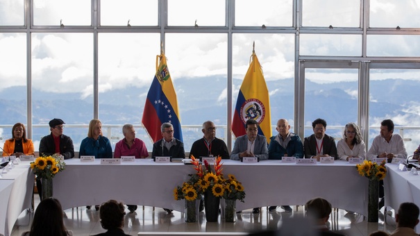 dialogo gobierno de colombia y eln