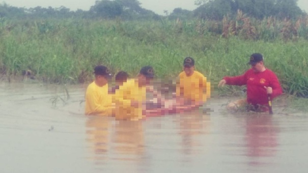 mujer muerta huracan julia honduras