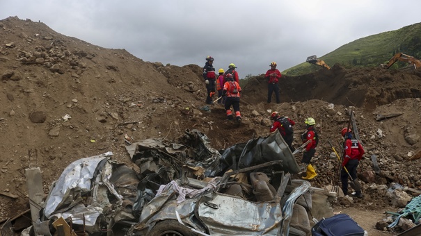 muertos por deslizamiento en ecuador