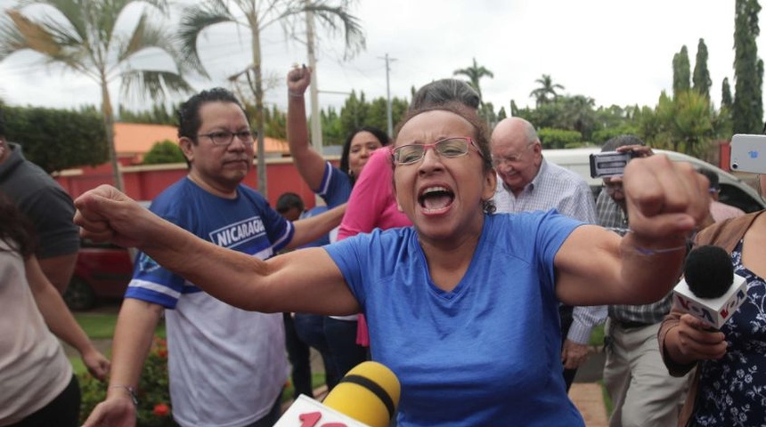 lucia pineda ubau periodista nicaraguense