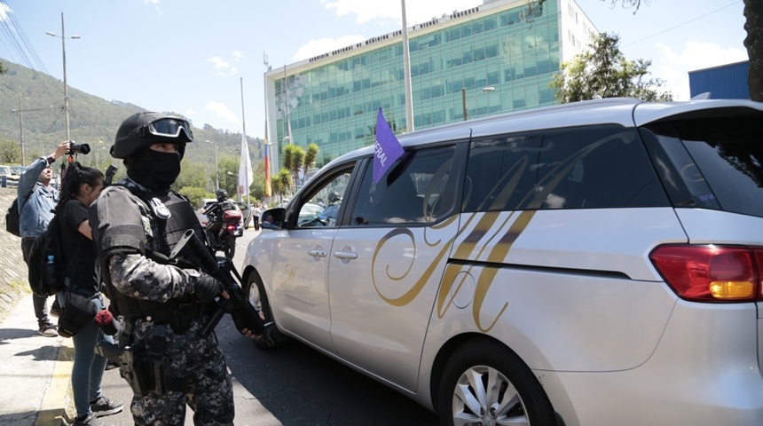 feretro candidato ecuador asesinado fernando vallecillo