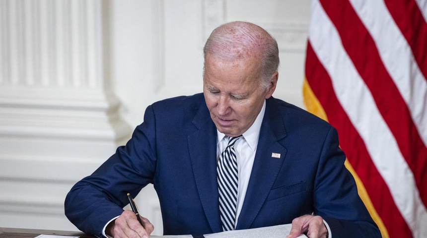 joe biden ley evite cierre gobierno