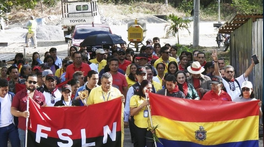 unan managua elimina lema a la libertad por la universidad en nicaragua