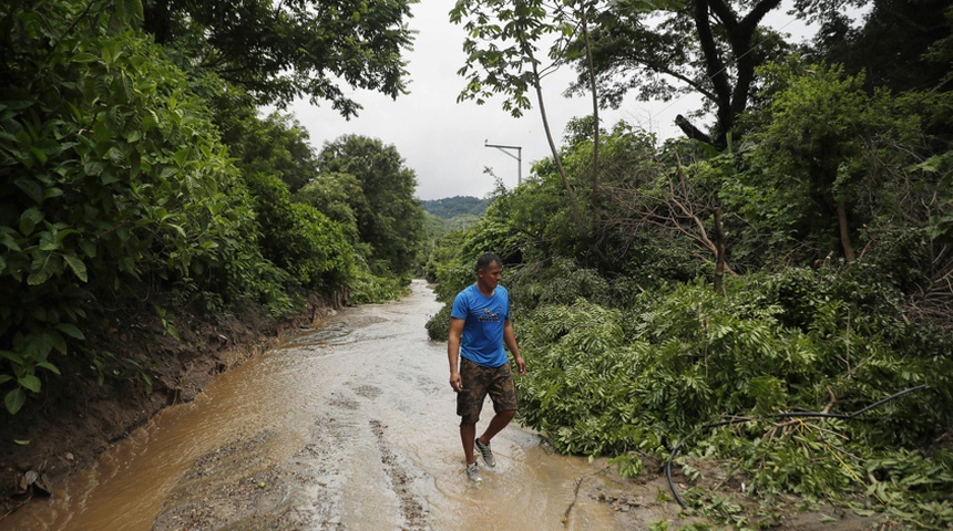 espana ayuda humanitaria el salvador lluvias