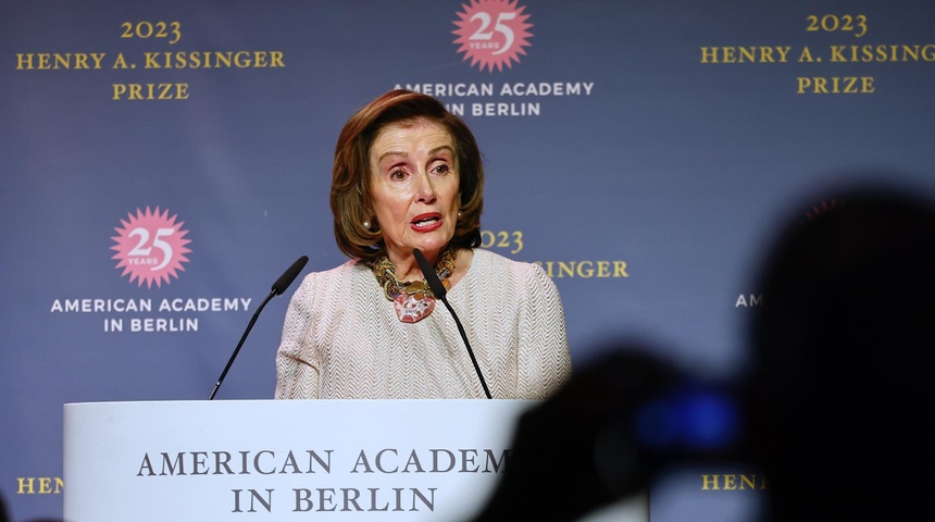 nancy pelosi suspension armas israel