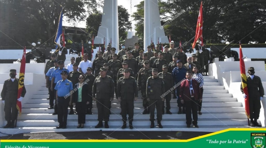 julio cesar aviles jefe ejercito nicaragua