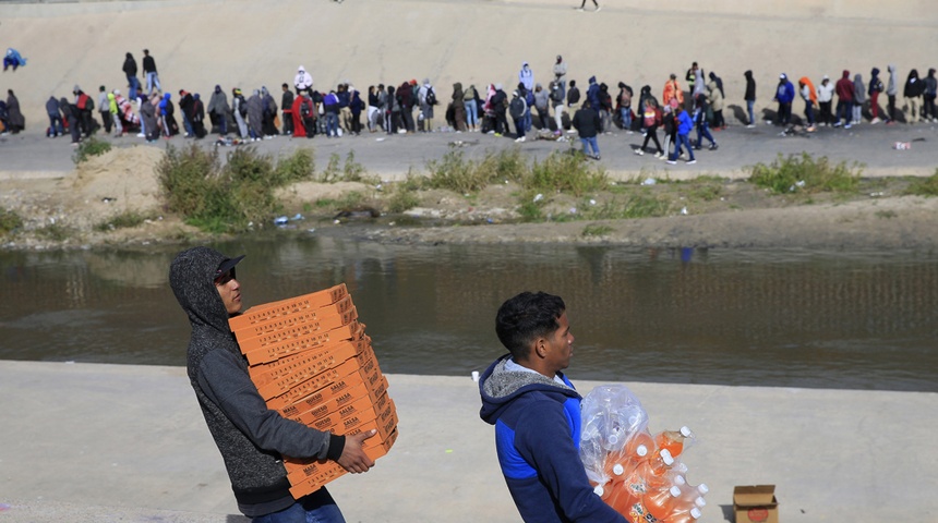 migrantes en frontera mexico eeuu