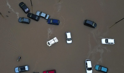 vehiculos afectados inundaciones brasil