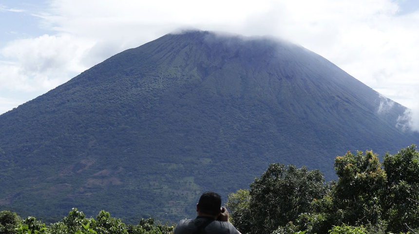 volcan activos en el salvador