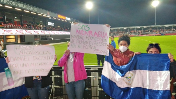 protesta en partido nicaragua vs surinam