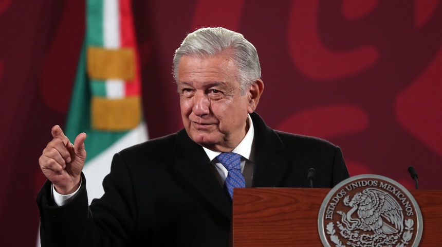 lopez obrador pide elecciones en peru,