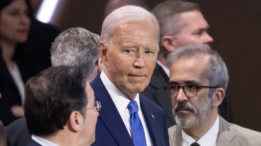 encuesta retiro biden contienda electoral