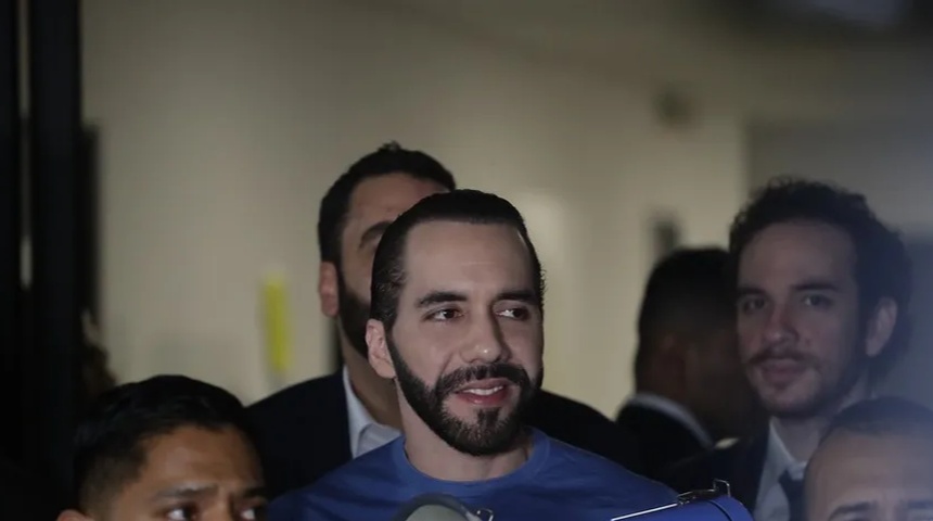 nayib bukele informa incautacion cocaina