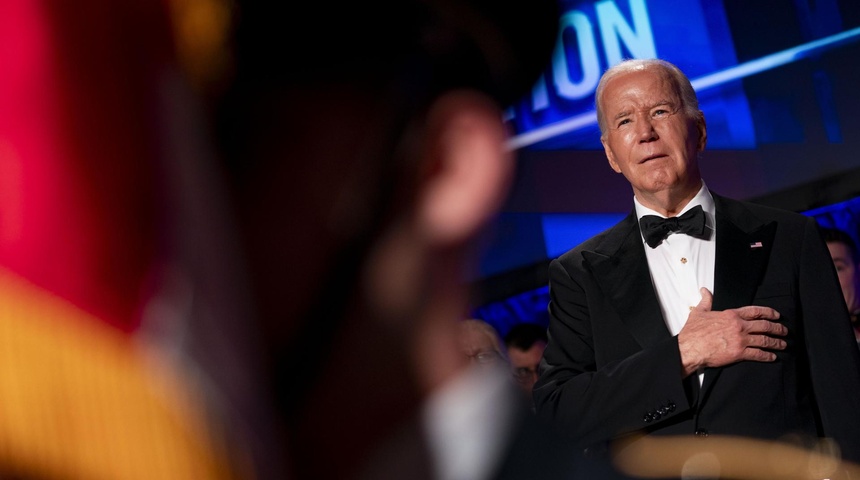 joe biden celebra corresponsales casa blanca