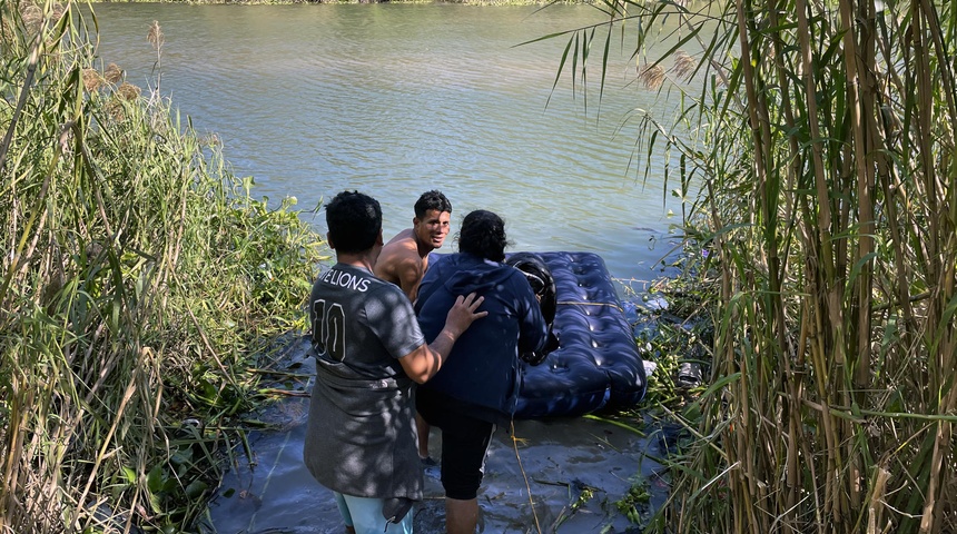 cierran frontera de estados unidos con mexico