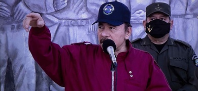 daniel ortega de rojo acto efe