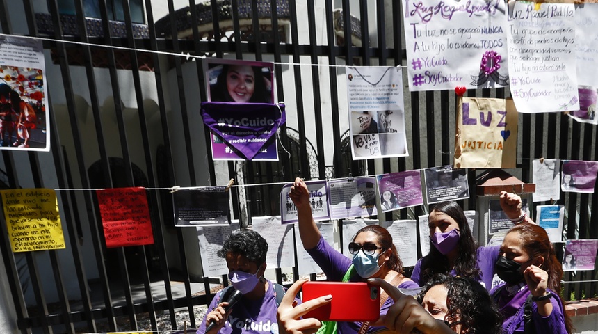 feministas exigen justicia mujer quemada viva