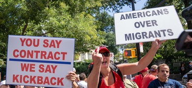 protestas frente residencia alcalde nueva york