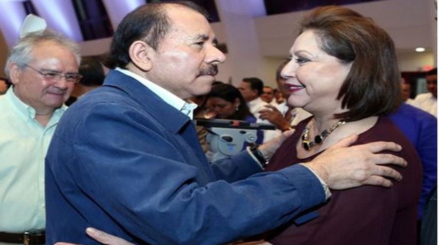 daniel ortega y alba luz ramos